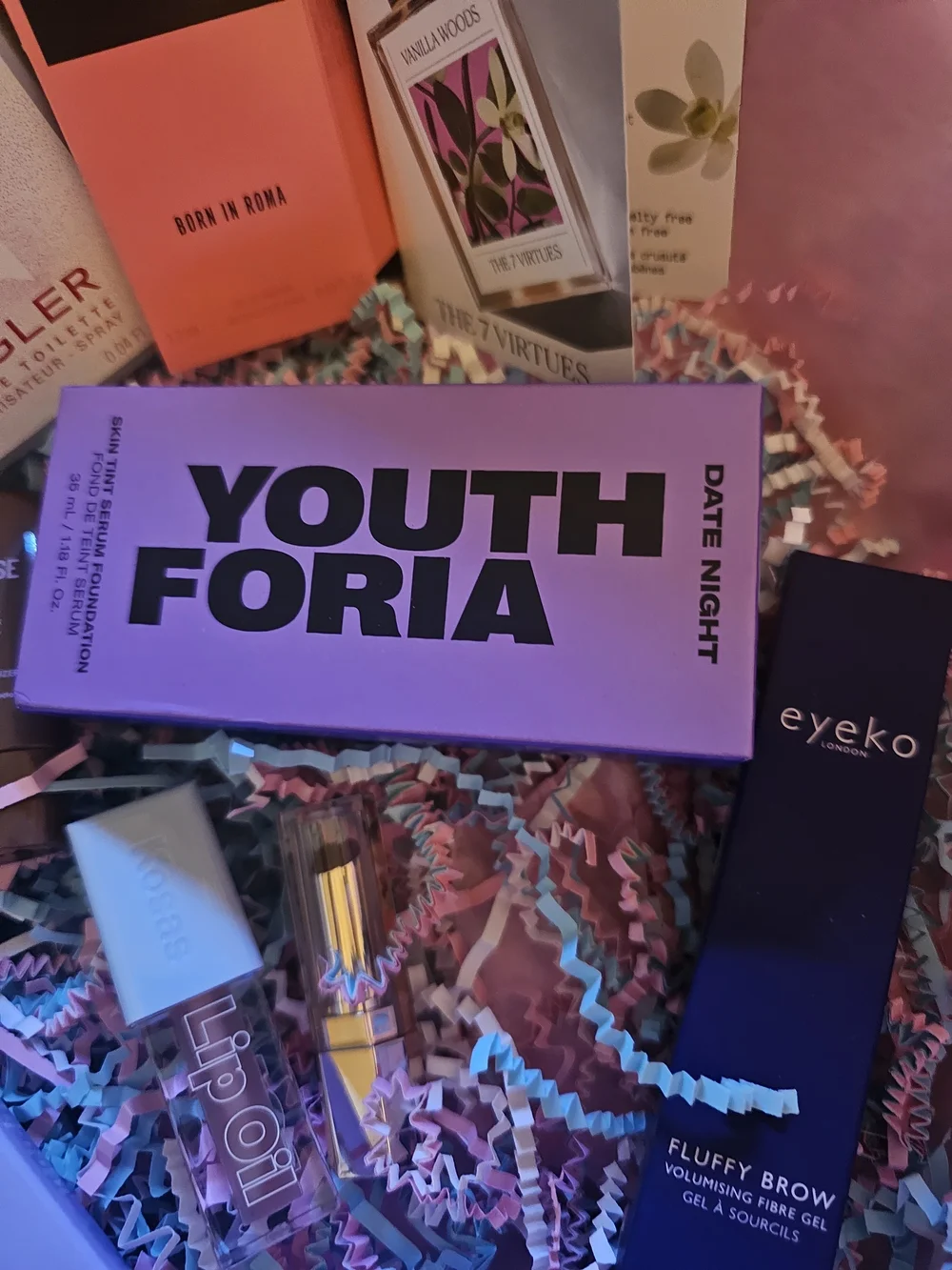 Purple Volumizing Mascara — Fluffy, Defined Lashes Florence Youth Foria